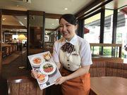 ロイヤルホスト浦安店のアルバイト写真2