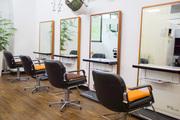 ヘアカラーズサンエー喜友名店のアルバイト小写真1