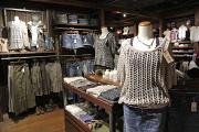 パープル&イエロー 横浜ビブレ店のアルバイト小写真3