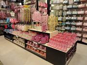マザウェイズ 江坂店のアルバイト小写真