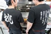伝説のすた丼屋 談合坂SA(下り線)店(主婦(夫))のアルバイト小写真1