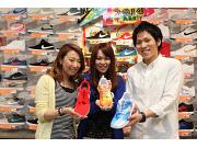 ABC-MARTグランデュオ立川店のアルバイト求人写真2