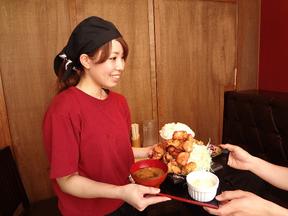 焼鳥とりっぱ 広小路伏見店のアルバイト写真