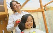 カットコムズ 石部店(パート)のアルバイト写真3