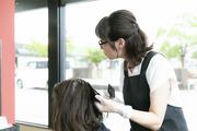 ヘアカラー専門店カラープラス 福井開発店のアルバイト写真3