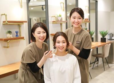 MaKE UP LIFE 博多阪急店の大写真