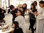 MaKE UP LIFE 博多阪急店の写真2