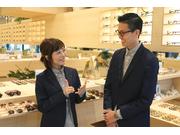 JINS 原宿店のアルバイト写真2