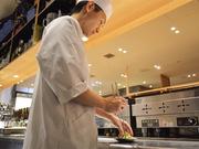 和食うおまん 新橋店のアルバイト写真3