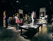 AZUL by moussy イオンモール各務原店のアルバイト写真2