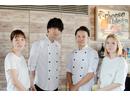 HiKaRi cafe&dining �V�h�����X�̃A���o�C�g