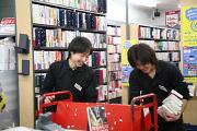 ブックオフ大森駅東口店アルバイト写真