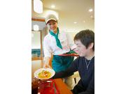 パスタフローラ東京オペラシティ店のアルバイト求人写真2