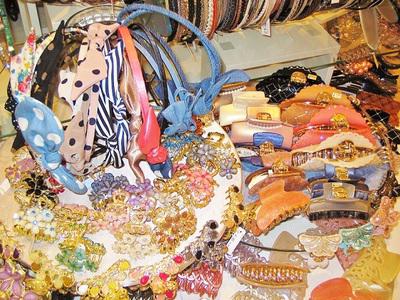 レディースヘアアクセサリーブランド 大丸梅田店 株式会社アクトブレーン のアルバイト バイト求人情報 マッハバイトでアルバイト探し