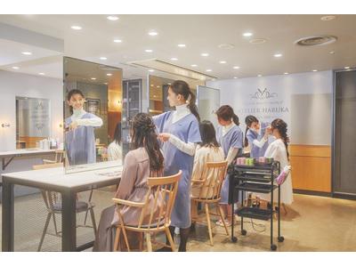 Atelier Haruka 京都駅前地下街ポルタ店 ヘアメイク のアルバイト バイト求人情報 マッハバイトでアルバイト探し