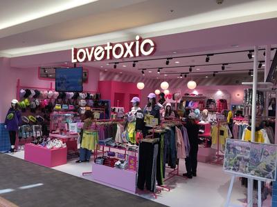 Lovetoxic イオンモール成田店 アルバイト 株式会社オダカ のバイト求人情報 X シフトワークス