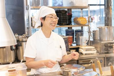 丸亀製麺 アリオ八尾店 ランチ歓迎 のバイト求人情報 X シフトワークス