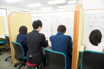 文系教科が得意な方、大募集!