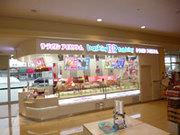 白を基調としたPOPなお店です!