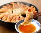 ☆★☆当店おススメは鉄鍋餃子最高にうまい!☆★☆