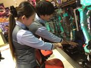 実は…パチンコ初めてだったスタッフも多いんです