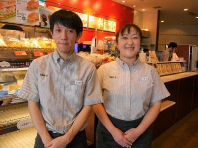 ドトール 小田急新宿西口店 パート アルバイト カフェスタッフのアルバイト バイト求人情報 マッハバイトでアルバイト探し