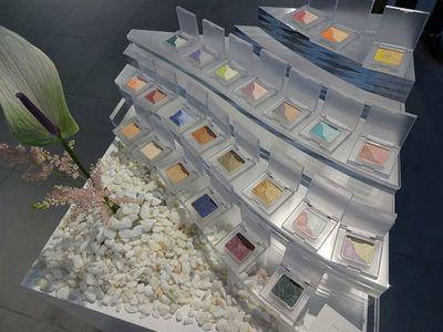 植物成分を使ったナチュラルコスメブランド 日本橋高島屋のアルバイト バイト求人情報 マッハバイトでアルバイト探し