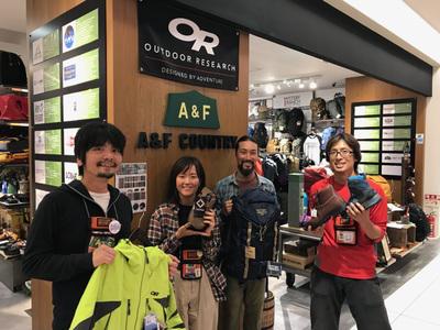 洋服の畳み方・ディスプレイの方法…一から教えます!