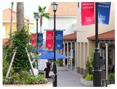 Crocs Outlet Store 鳥栖プレミアム アウトレット店のバイト求人情報 X シフトワークス