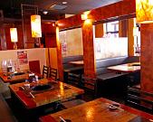 明るい店内